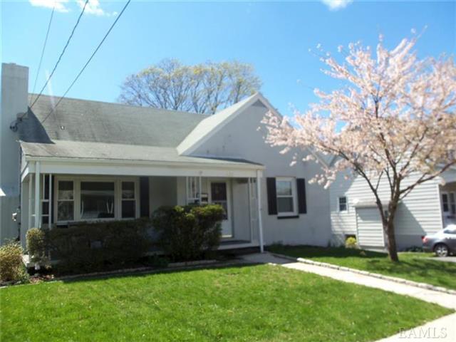 621 Fairlawn Ave, Peekskill, NY 10566 photo 1