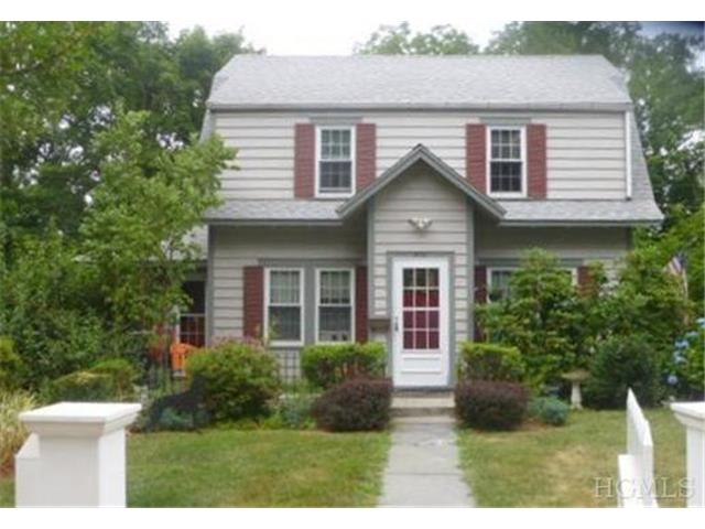 416 Depew St, Peekskill, NY 10566 photo 1