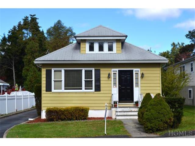 14 Pershing Ave, Ossining, NY 10562 photo 1