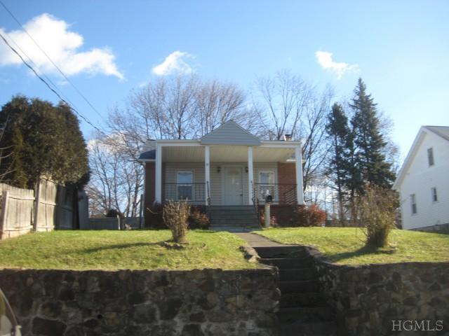 843 Mckinley St, Peekskill, NY 10566 photo 1