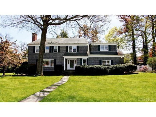 5 Clark Ln, Rye, NY 10580 photo 1