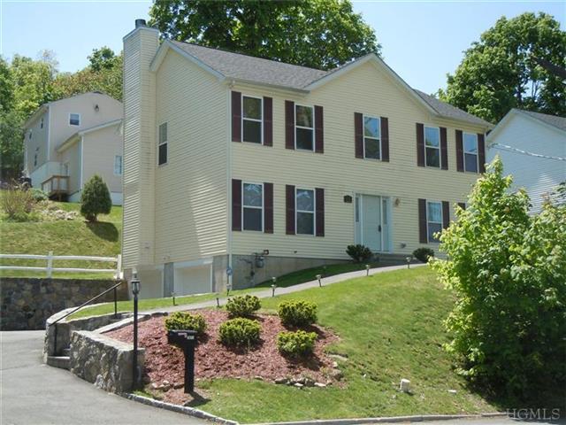 1611 Crompond Rd, Peekskill, NY 10566 photo 1
