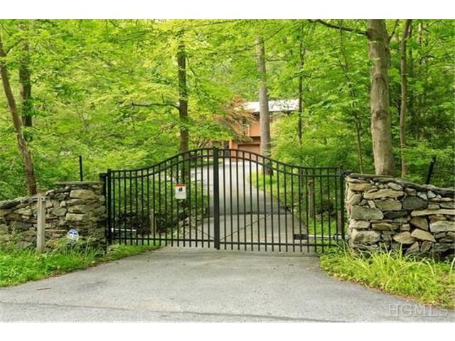 77 Glendale Rd, Ossining, NY 10562 photo 1