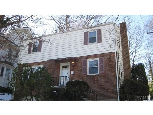 35 Desmond Ave, Yonkers, NY 10708 photo 1