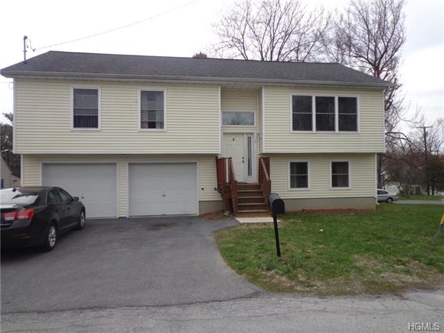 4 Pennock Rd, Poughkeepsie, NY 12603 photo 1