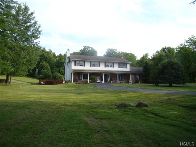 27 Roe Ave, Cornwall On Hudson, NY 12520 photo 1