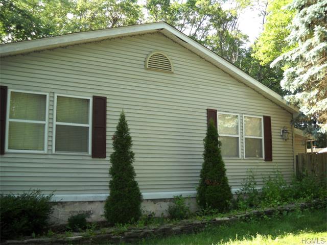 18 Baker St, Wurtsboro, NY 12790 photo 1