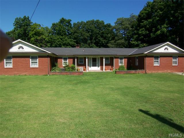394 Hudson St, Cornwall, NY 12518 photo 1
