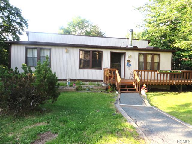 6 Ivanhoe Ct, Monticello, NY 12701 photo 1