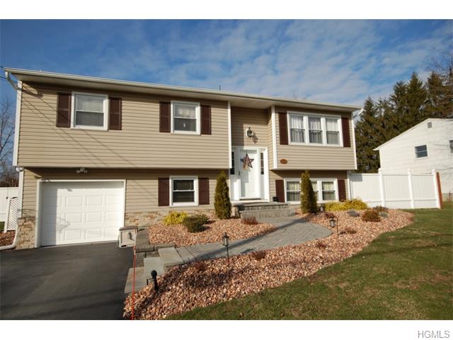 16 Shepard Rd, Warwick, NY 10990 photo 1