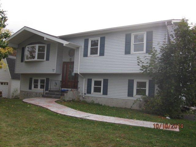 25 Mabel Rd, Middletown, NY 10941 photo 1