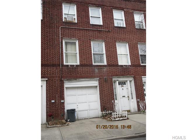 34 Van Corlear Pl, Bronx, NY 10463 photo 1