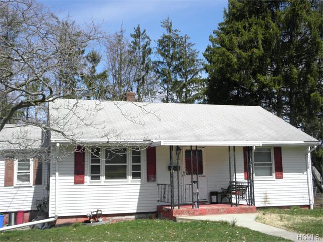 2 Mackey Rd, Garnerville, NY 10923 photo 1