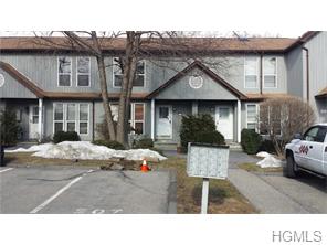 121 Hemlock Cir, Peekskill, NY 10566 photo 1