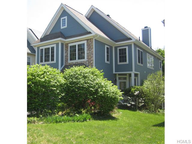 145 Benefield Blvd, Peekskill, NY 10566 photo 1