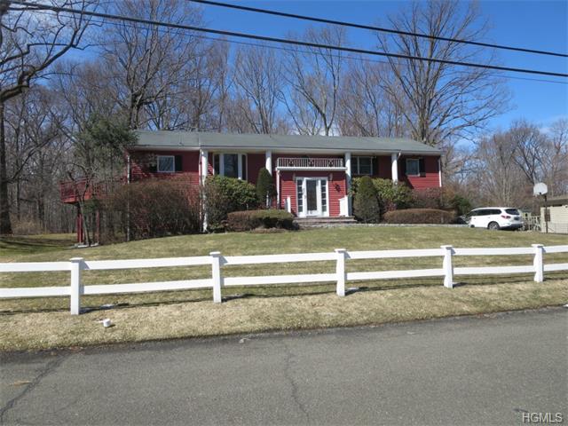 7 Pine Rd, Suffern, NY 10901 photo 1
