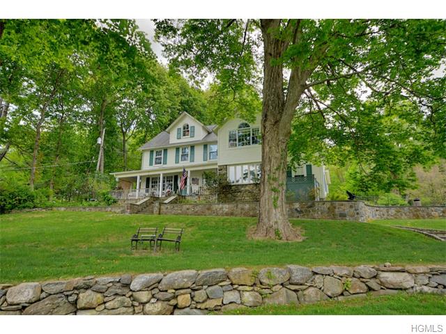 401 Maple Rd, Brewster, NY 10509 photo 1