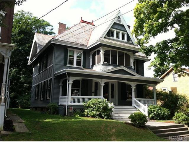 18 Barclay St, Poughkeepsie, NY 12601 photo 1