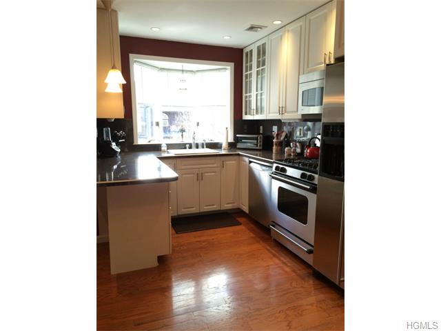 12 Davids Ln, Ossining, NY 10562 photo 1