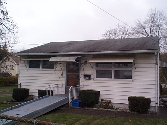 683 Highland Ave, Peekskill, NY 10566 photo 1