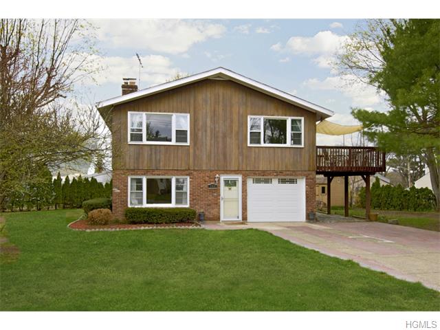 102 Augustine Rd, White Plains, NY 10603 photo 1