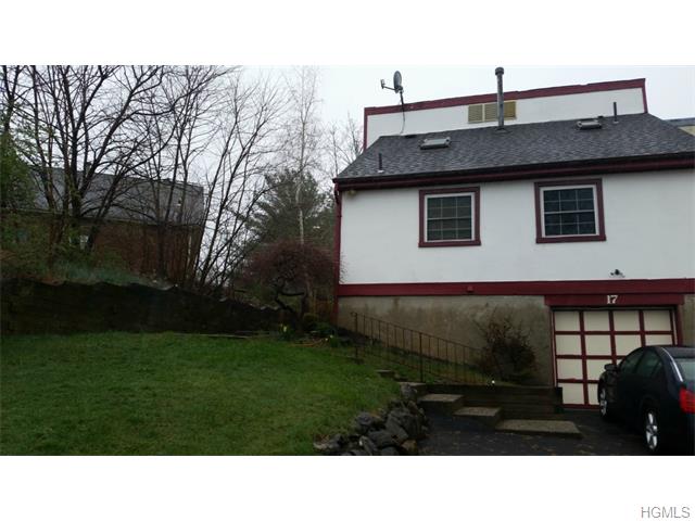 17 Wolfe Dr, Spring Valley, NY 10977 photo 1