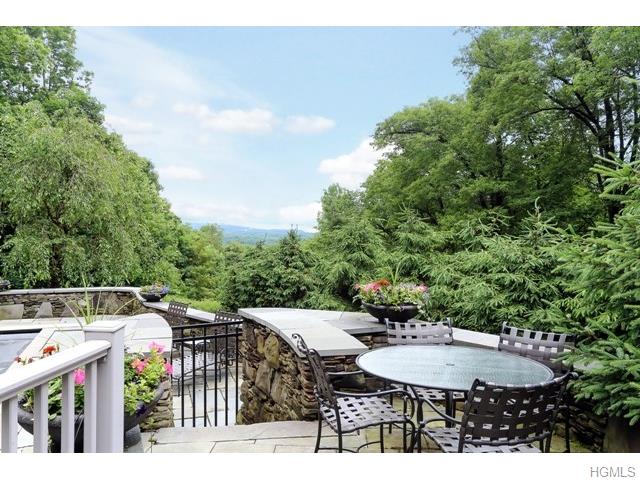 3 Pine Ridge Rd, Cornwall, NY 12518 photo 1