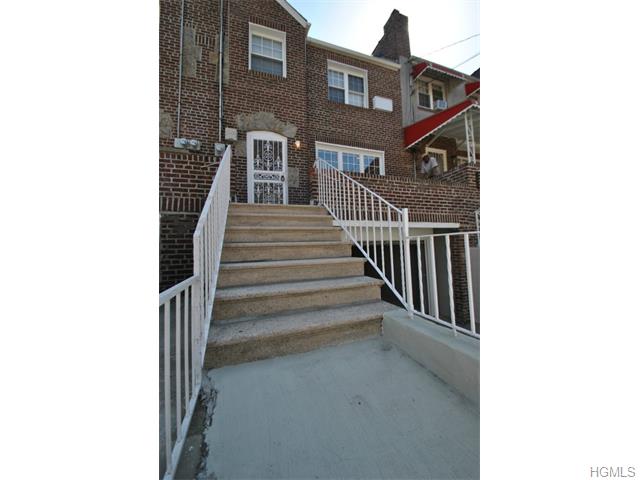 954 E 230th St, Bronx, NY 10466 photo 1