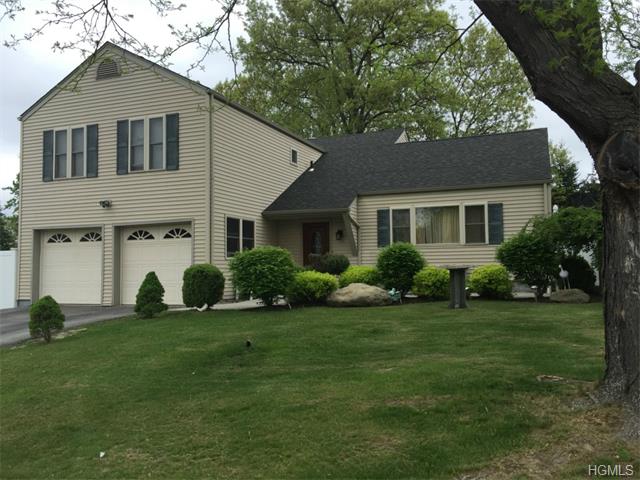 102 Shelly Ct, Cornwall, NY 12518 photo 1