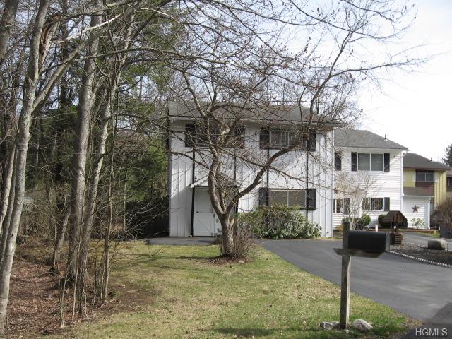1 Peter Way, Kiamesha Lake, NY 12751 photo 1