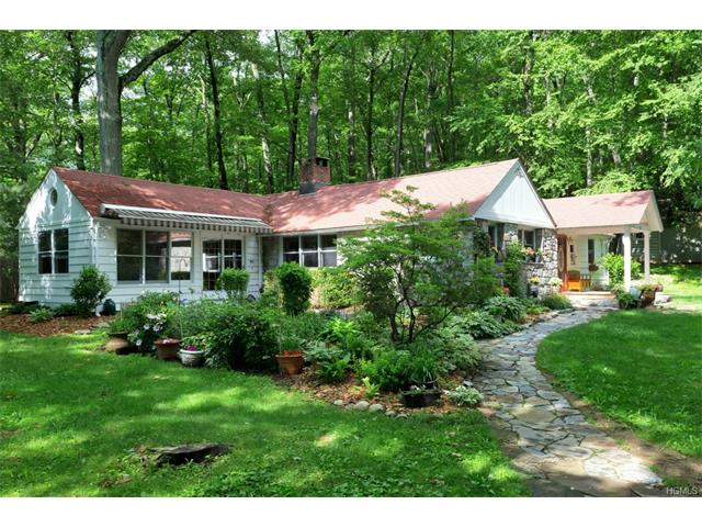 294 E Boyds Rd, Carmel, NY 10512 photo 1
