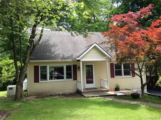 61 Alder Dr, New Windsor, NY 12553 photo 1