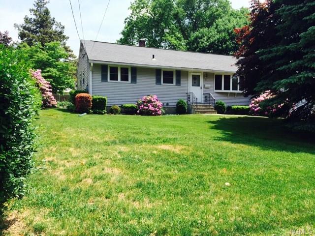 3 Briarbrook Rd, Ossining, NY 10562 photo 1