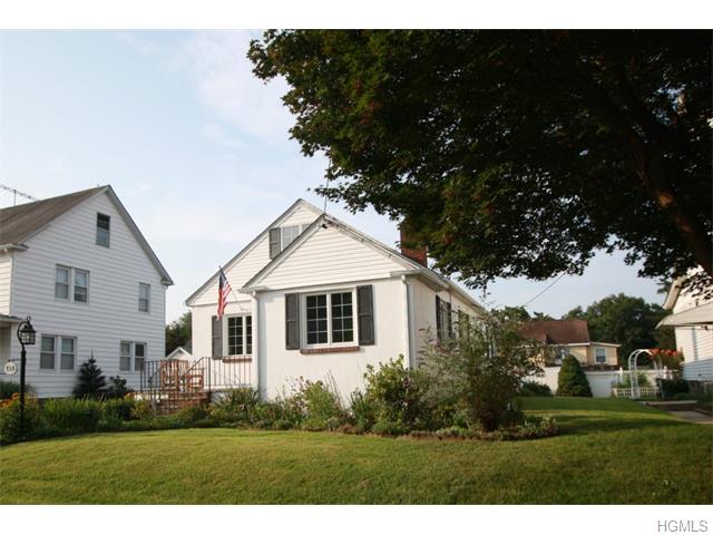 735 Hoover Ave, Peekskill, NY 10566 photo 1