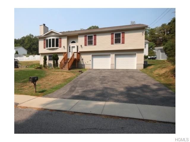 43 Havell St, Ossining, NY 10562 photo 1