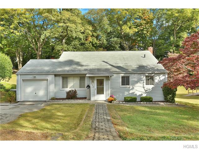 136 Overlook Ave, Peekskill, NY 10566 photo 1