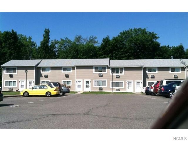 11 Fishkill Glen Dr #G, Fishkill, NY 12524 photo 1