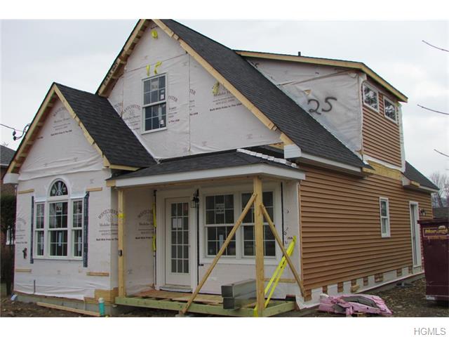 4 Andrews St, Cornwall On Hudson, NY 12520 photo 1