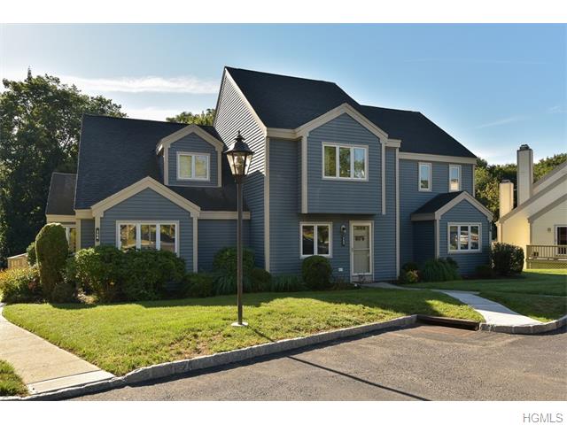 152 Fields Ln, Peekskill, NY 10566 photo 1