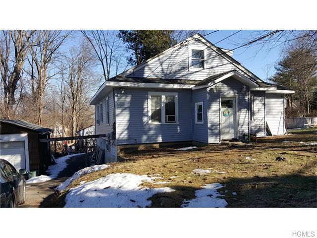 27 Old Rd, White Plains, NY 10607 photo 1
