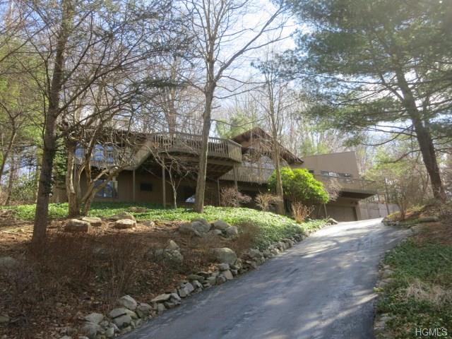 58 Tranquility Rd, Suffern, NY 10901 photo 1
