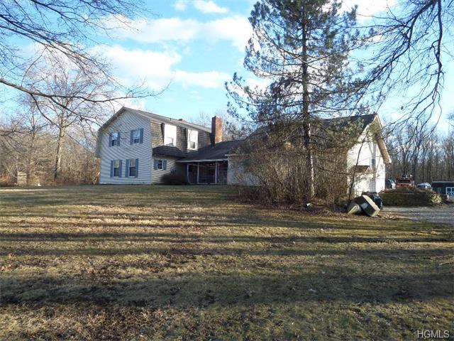 140 St Elmo Rd, Wallkill, NY 12589 photo 1