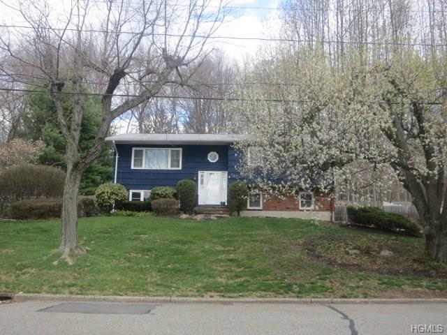 24 Wallace Dr, Spring Valley, NY 10977 photo 1
