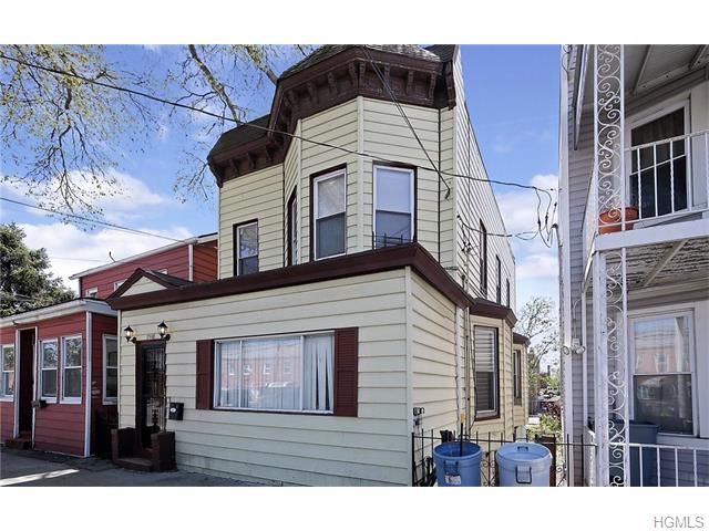 2348 Gleason Ave, Bronx, NY 10462 photo 1