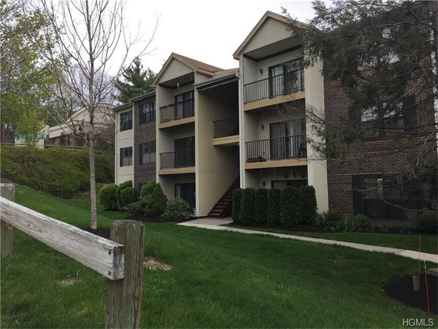 7 Huntington Cir, Peekskill, NY 10566 photo 1