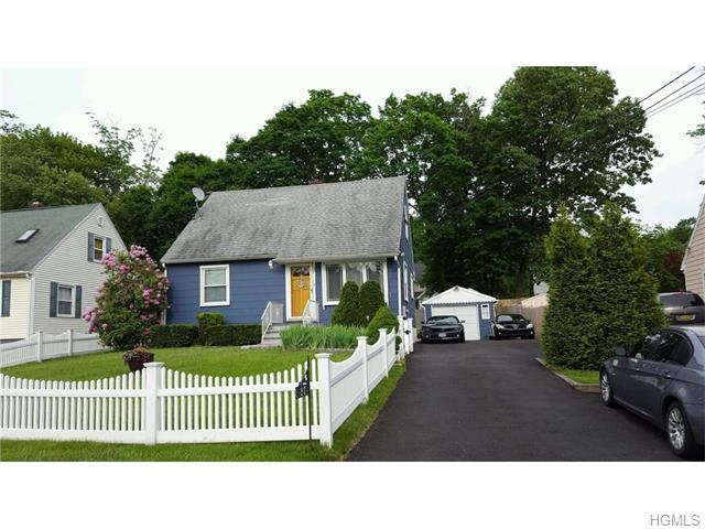 27 Ramapo Rd, Ossining, NY 10562 photo 1