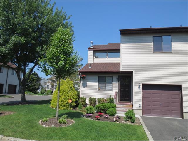 8 Ryan Ct, Nanuet, NY 10954 photo 1