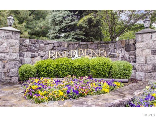 525 Viewpoint Ter, Peekskill, NY 10566 photo 1