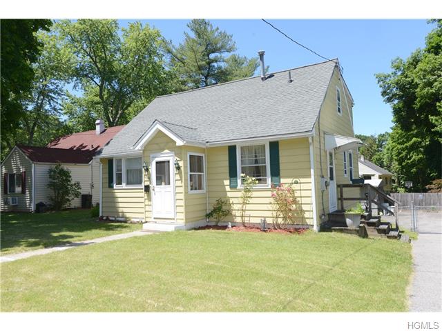 834 King St, Peekskill, NY 10566 photo 1