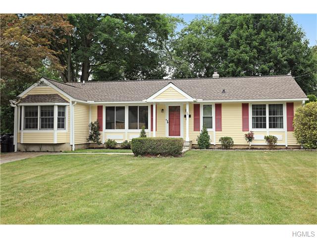 17 Oakbrook Rd, Ossining, NY 10562 photo 1